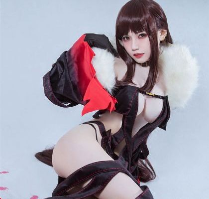 年轻的小保姆